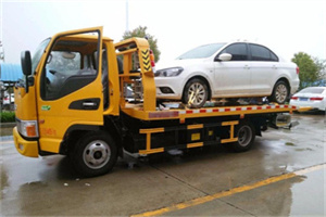 铜陵郊区附近拖车救援24小时服务热线